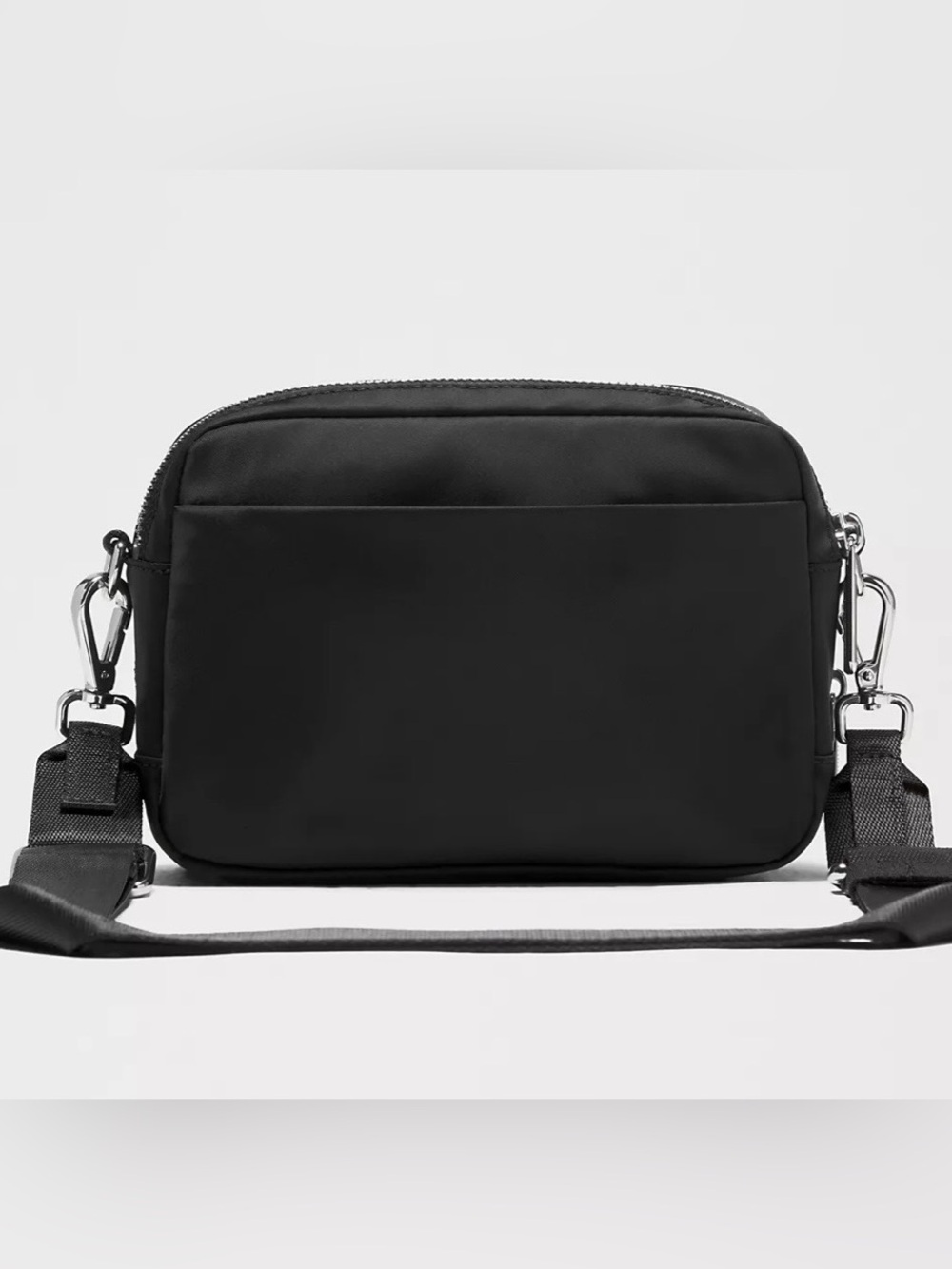 lululemon athletica Black Compact everywhere Crossbody bag metal hardware - Picture 3 of 4